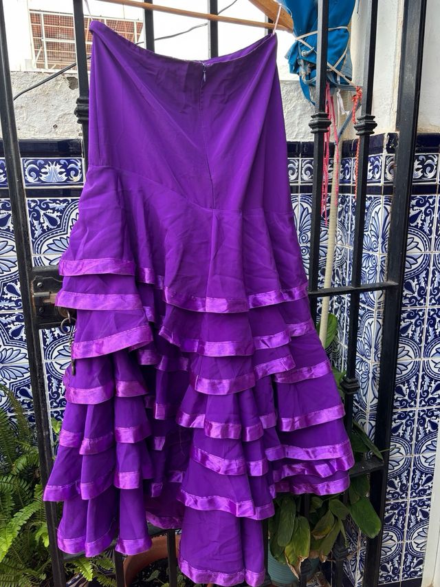 Falda Rociera Morada Volantes