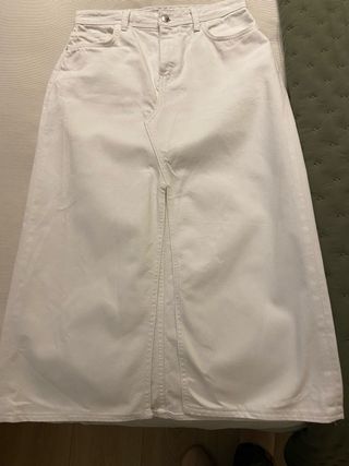 Falda larga vaquera blanca Zara