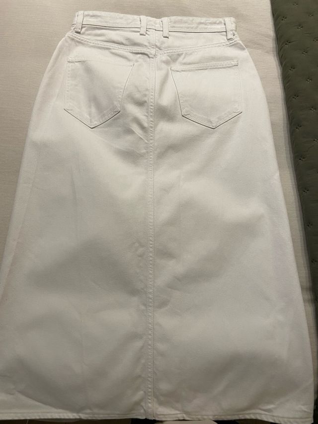 Falda larga vaquera blanca Zara