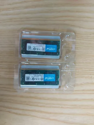 2x Crucial DDR4 32GB 3200 SODIMM