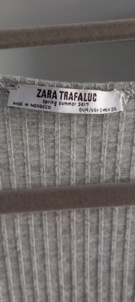 Mono Zara punto volantes talla S