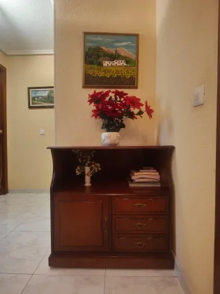 Mueble auxiliar de madera