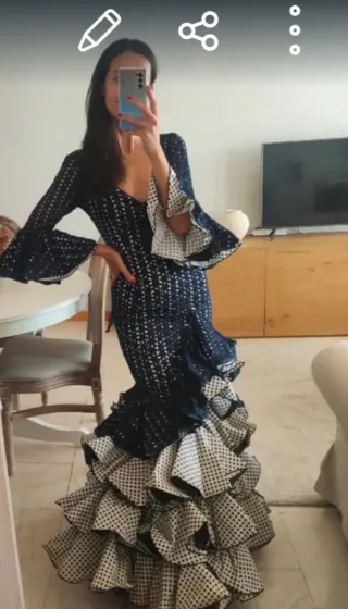 Vestido Flamenca Azul y Blanco Talla Única.