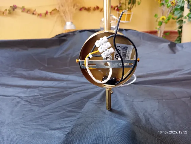 Lámpara aplique cristal y latón