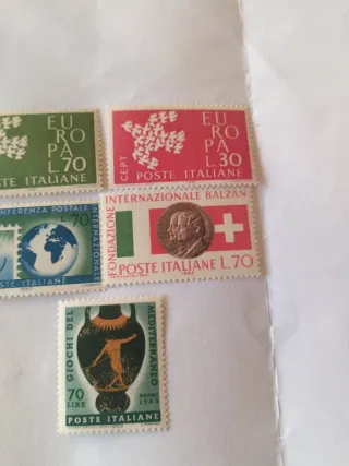 Francobolli Italiani 1961-1962
