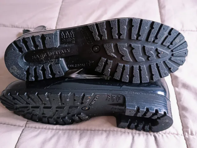 Botines de lluvia negros