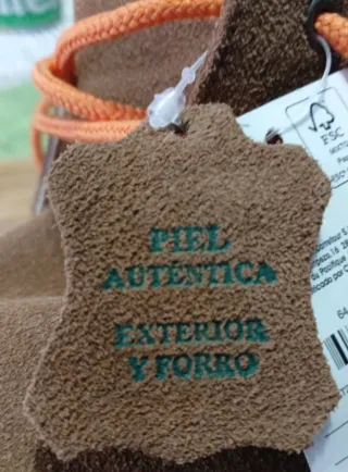 Botas botínes de piel marrón talla 43