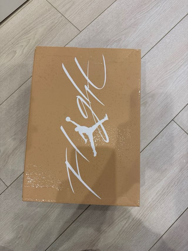 Jordan 4 Marrones Tallas 41 42 43