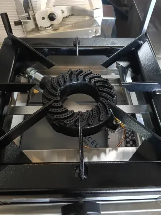 Cocina a gas alto rendimiento