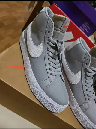 Zapatillas Nike SB Zoom Blazer Mid ISO