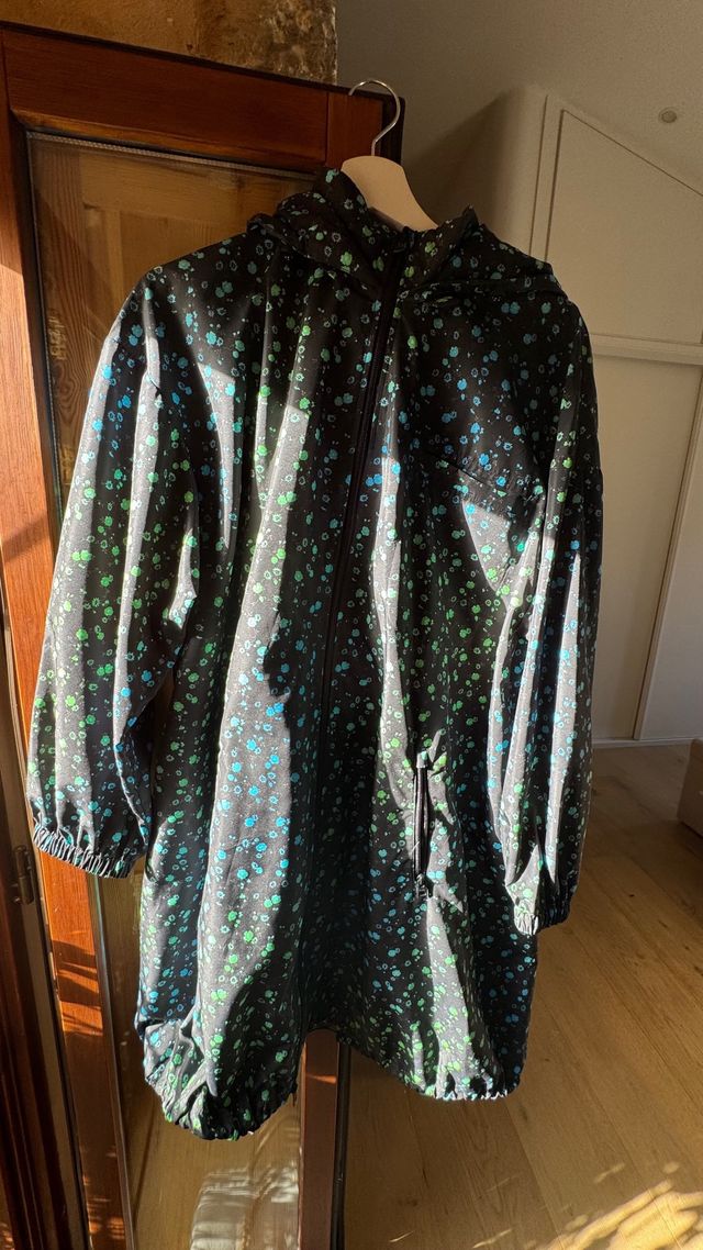 Chaqueta Bimba y Lola negra estampado