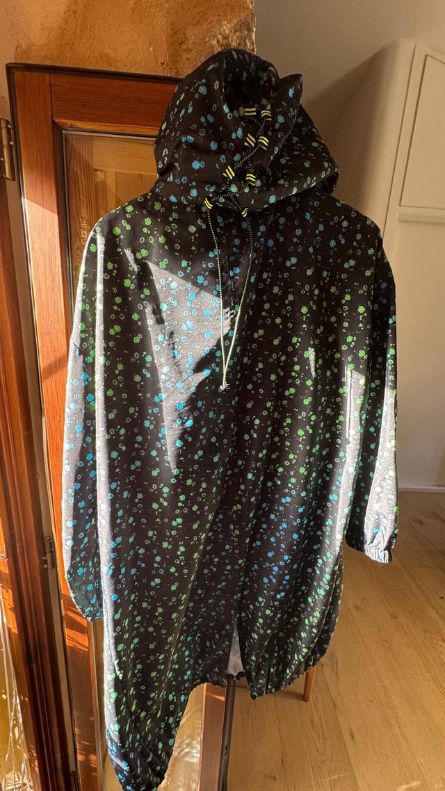 Chaqueta Bimba y Lola negra estampado