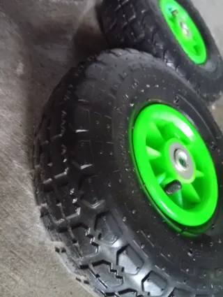 4 Ruedas de Goma Nuevas