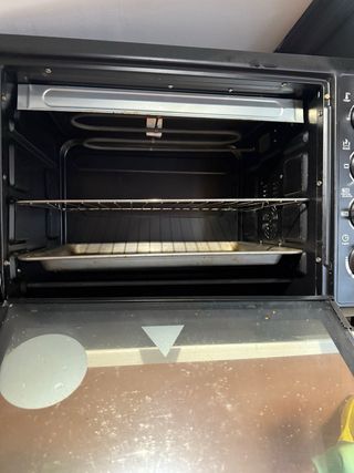 Horno Eléctrico Grunkel Noir 38L 2000W