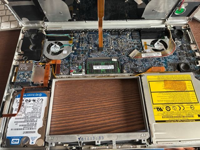 MacBook Pro 17 2006 Fallo GPU A1212