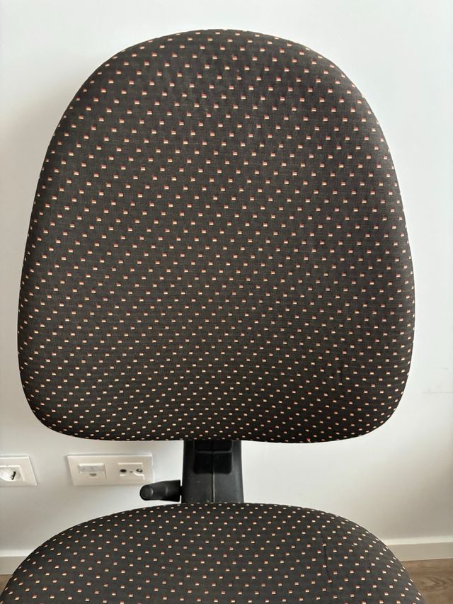 Silla de escritorio negra