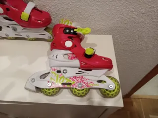 Patines en línea para niña, talla ajustable
