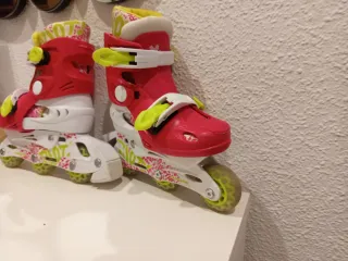 Patines en línea para niña, talla ajustable
