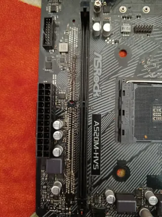 Placa Base ASRock AM4 para Reparar