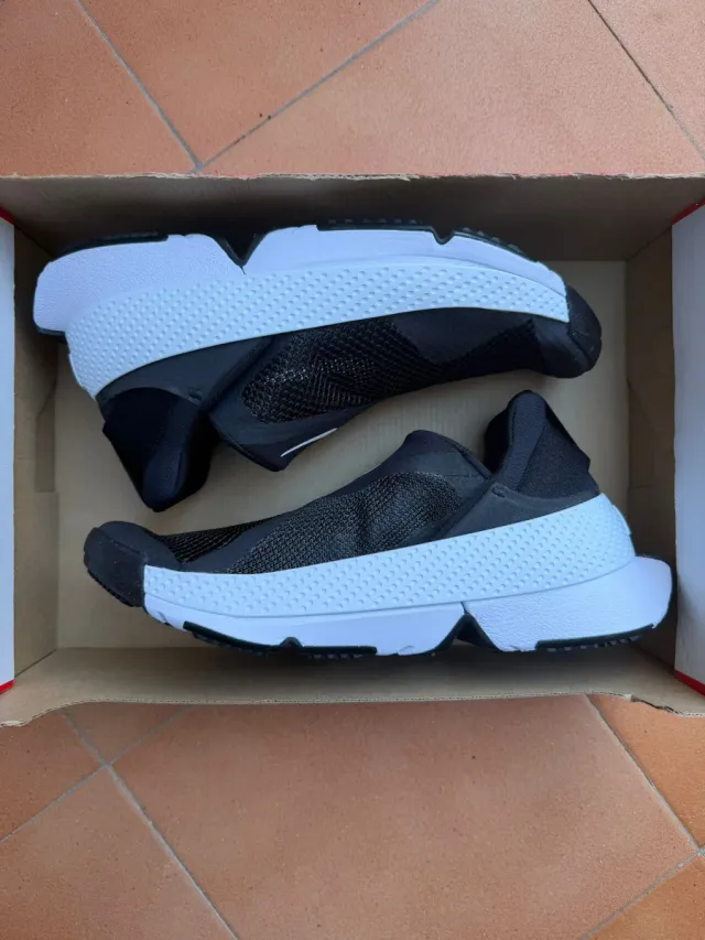 Nike Go Flyease Scarpe Donna Nero Bianco