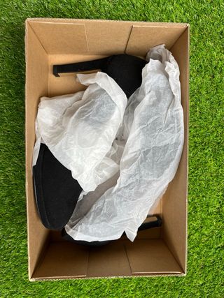 Zapatos de tacón ante piel negros