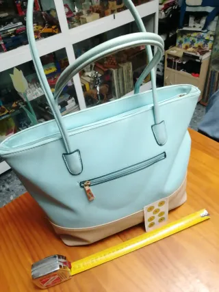 Bolso de mano fashion