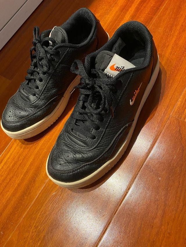 Zapatillas Nike Court Vintage Premium Negras