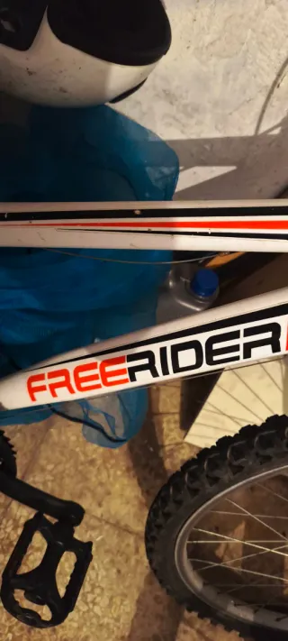 Bicicleta Freerider Infantil 10 a 13 años