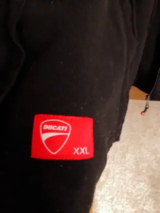 Chaqueta Ducati Talla XXL Negra
