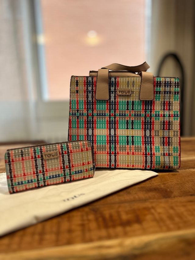 Conjunto Bolso y Monedero Tous