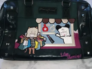 Borsa Hello Spank verde con borchie