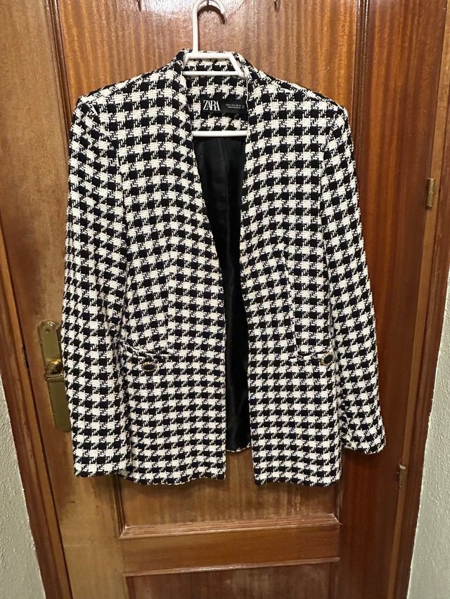 Blazer Zara Cuadros Blanco y Negro
