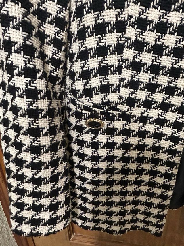 Blazer Zara Cuadros Blanco y Negro