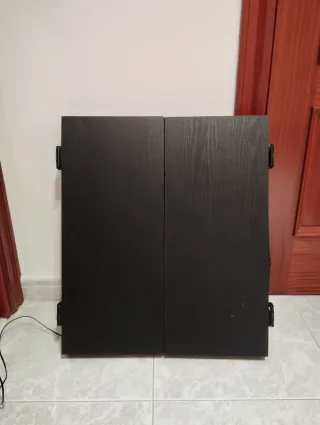 Diana electrónica con juegos y dardos