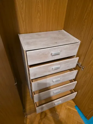 Cómoda cajonera de madera con 5 cajones