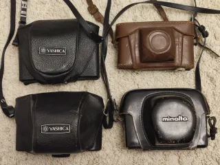 Collezione 4 fotocamere: Yashica, Minolta, Lowell