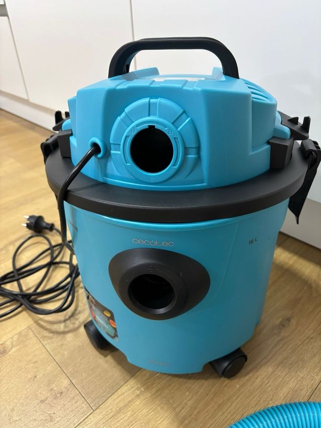 Cecotec Rockstar Aspirador Seco y Húmedo