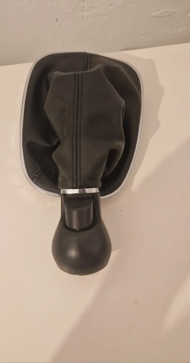 Pomo de cambio 5 velocidades + R