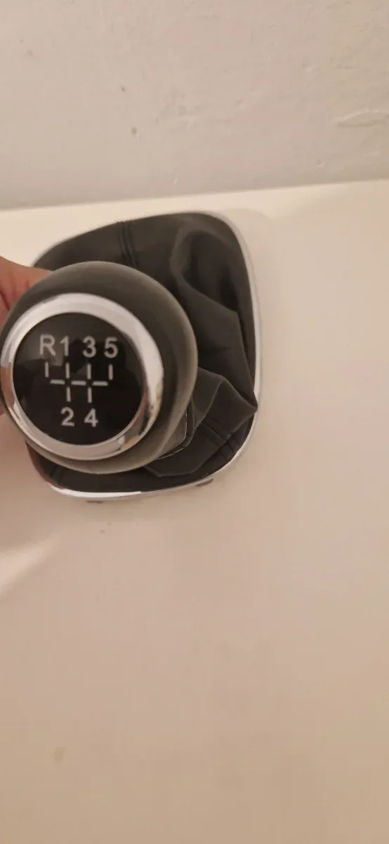 Pomo de cambio 5 velocidades + R