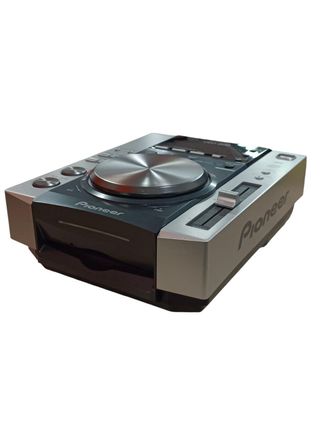 LECTOR PIONEER CDJ-200 + CAJA + CABLES