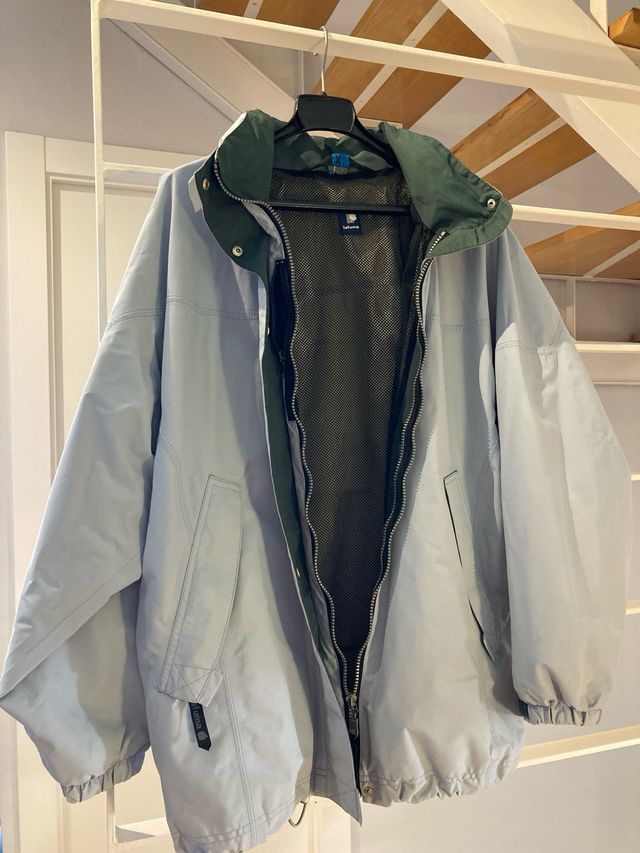 Cortavientos LA FUMA Celeste Talla XL goretex