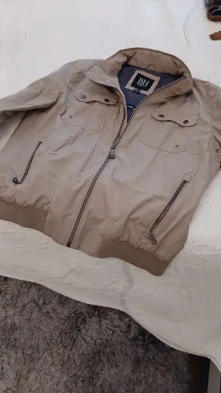 Cazadora cortavientos PDH beige