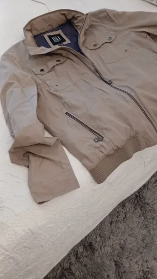 Cazadora cortavientos PDH beige