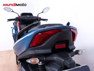 YAMAHA TRICITY 300