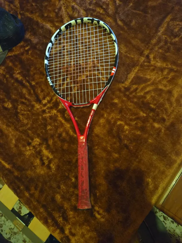 Raqueta de tenis Tecnfibre con funda