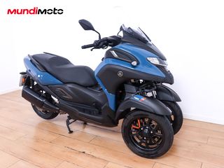 YAMAHA TRICITY 300