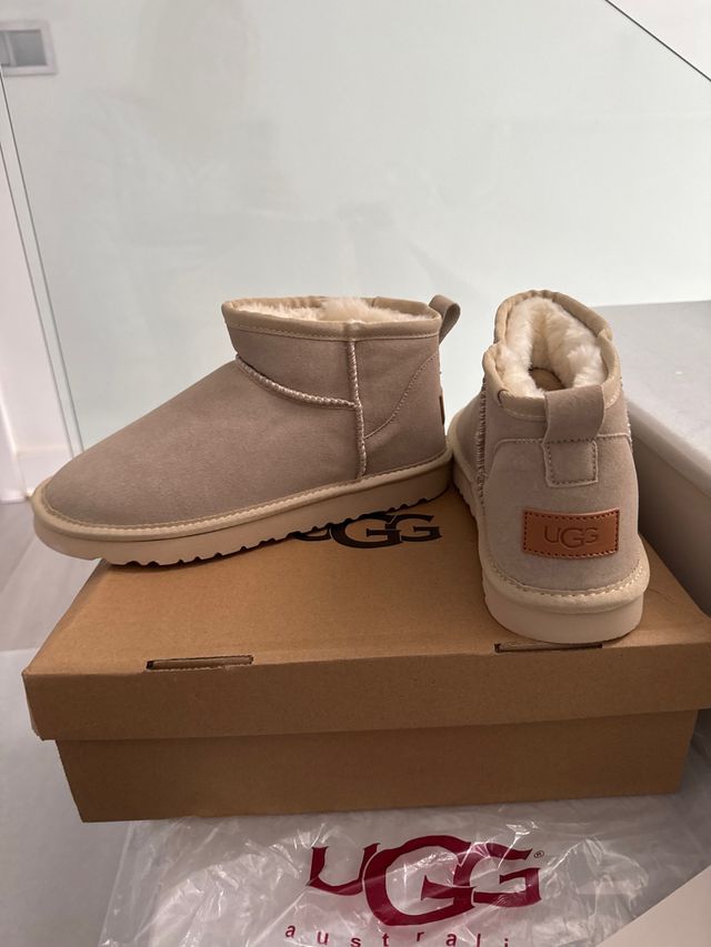 Botas UGG Beige Calentitas Nuevas