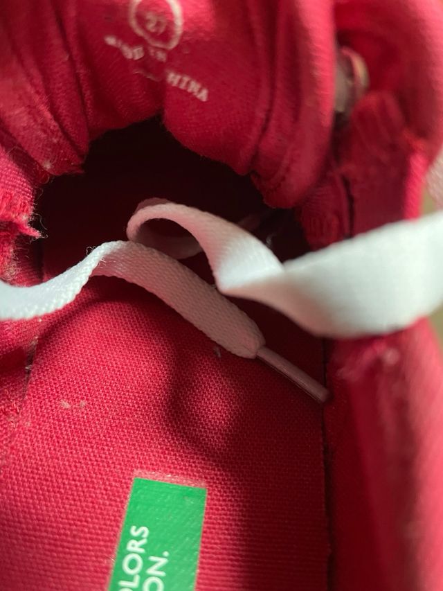 Zapatillas lona rojas niño