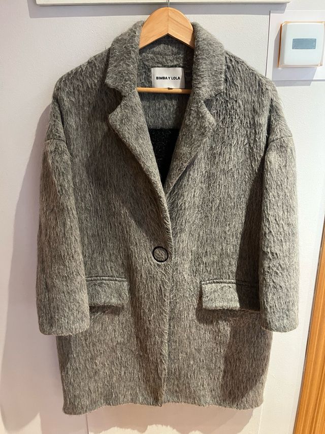 Abrigo Bimba y Lola gris