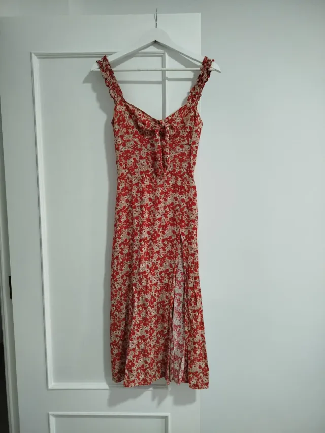 Vestido floral Zara abertura lateral T.XS
